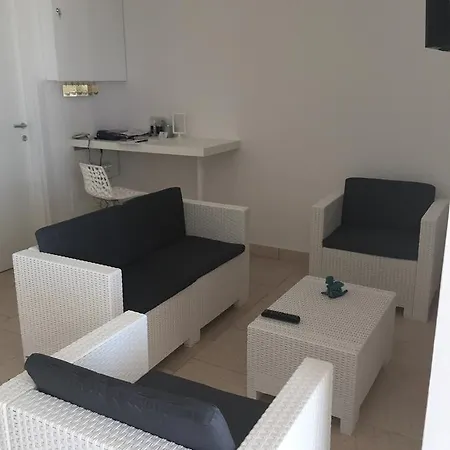 La Dimora Salento B&B 카로비그노