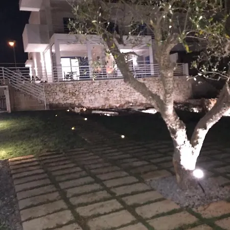 La Dimora Salento B&B 카로비그노