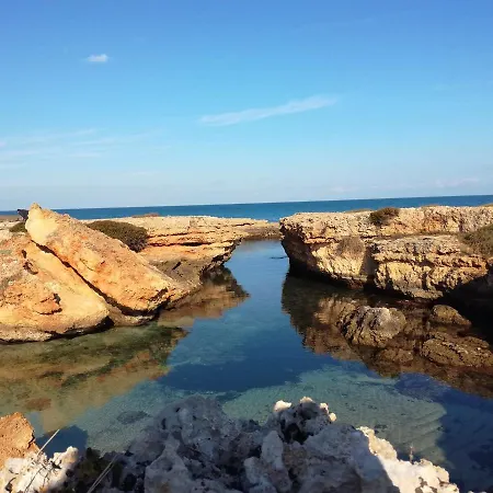 La Dimora Salento B&B 카로비그노