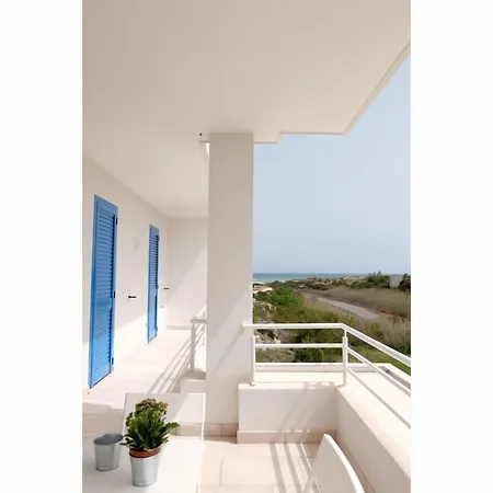 La Dimora Salento B&B 카로비그노