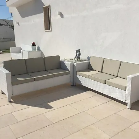 La Dimora Salento Bed & Breakfast